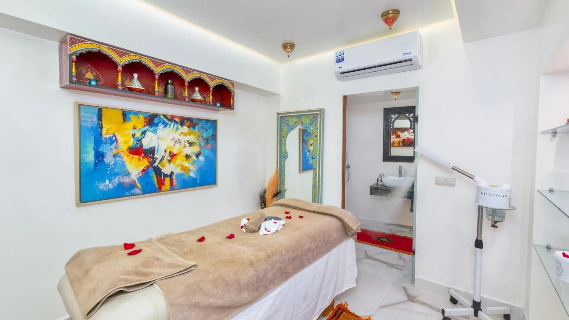 Riad Diamond Of Marrakech & Spa 마라케시 4*,